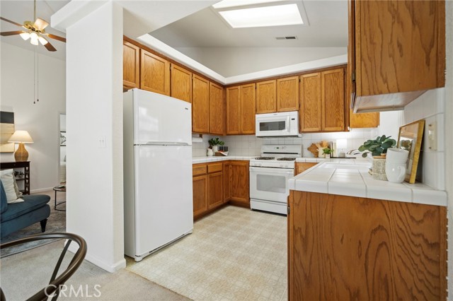 Detail Gallery Image 14 of 42 For 2686 Fairfield Common, Chico,  CA 95928 - 3 Beds | 2 Baths