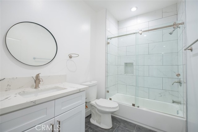 Detail Gallery Image 24 of 34 For 9114 N Nilo Ln, Panorama City,  CA 91402 - 4 Beds | 3/1 Baths