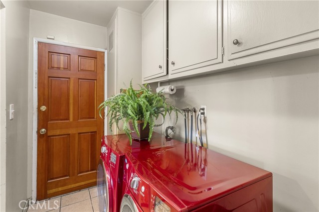 Detail Gallery Image 8 of 21 For 14713 Kingsdale Ave, Lawndale,  CA 90260 - 3 Beds | 2 Baths