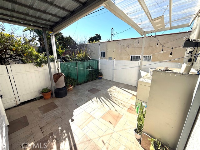 Detail Gallery Image 24 of 34 For 3008 W 30th St, Los Angeles,  CA 90018 - 2 Beds | 1 Baths