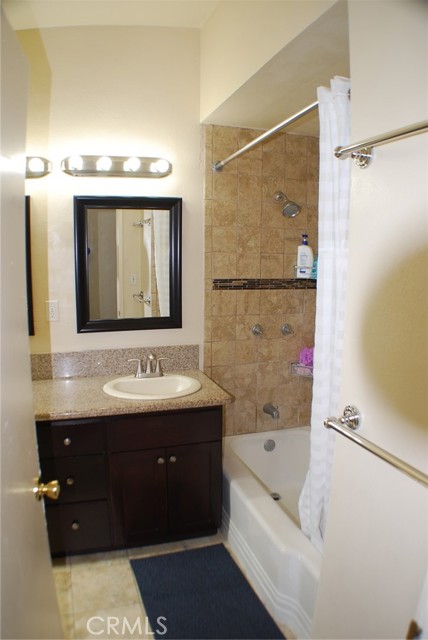 Detail Gallery Image 31 of 39 For 1788 W 37th Pl., Los Angeles,  CA 90018 - 3 Beds | 1 Baths