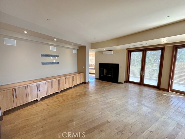 5077 Schumacher Road, Calabasas CA: https://media.crmls.org/medias/4e102e51-a8d3-4860-b063-363ac1539364.jpg
