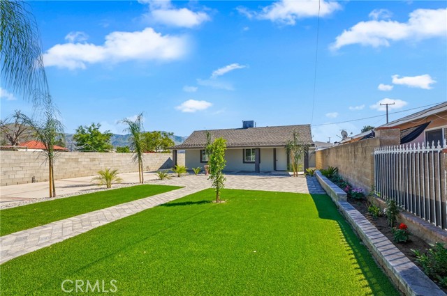 Detail Gallery Image 4 of 30 For 7791 Eucalyptus, Highland,  CA 92346 - 2 Beds | 1 Baths