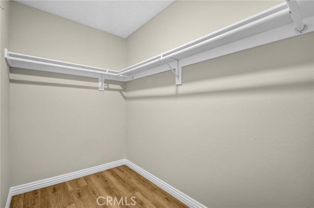 8221 Langdon Avenue, 207 photo 9