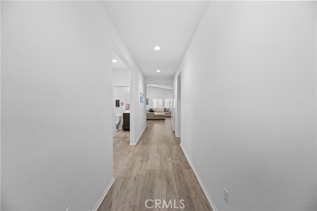 34289 Solstice Street, Winchester CA: https://media.crmls.org/medias/4e1126ed-ced4-463d-8b37-b6394a051421.jpg