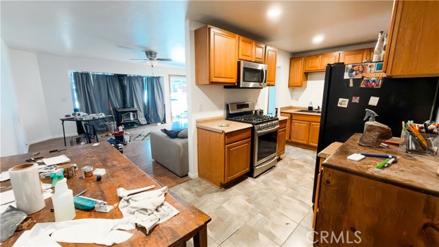 Detail Gallery Image 13 of 41 For 1605 Malabar, Big Bear City,  CA 92314 - 3 Beds | 2 Baths