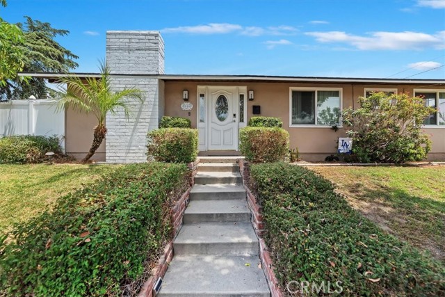 550 N Dexford Drive, La Habra CA: https://media.crmls.org/medias/4e11644c-0c46-40b1-b214-ff3e39c21620.jpg