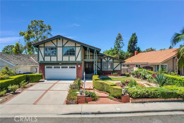 Detail Gallery Image 1 of 1 For 17 Country Ridge Rd, Pomona,  CA 91766 - 4 Beds | 2/1 Baths