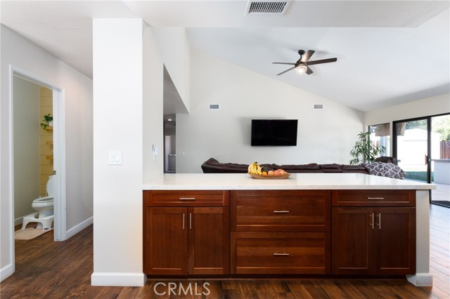 1216 Shady Glen Court, Santa Maria CA: https://media.crmls.org/medias/4e119331-7ca8-4152-9af9-6d9d03b32711.jpg