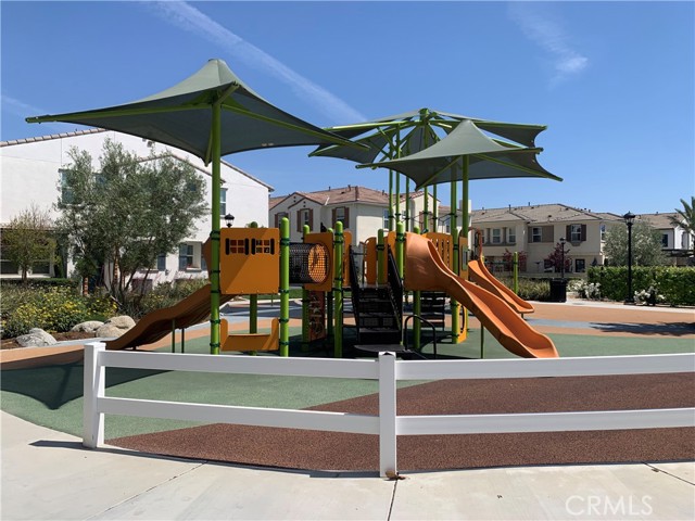 Detail Gallery Image 26 of 27 For 7135 Montecito Ln, Corona,  CA 92880 - 4 Beds | 3/1 Baths