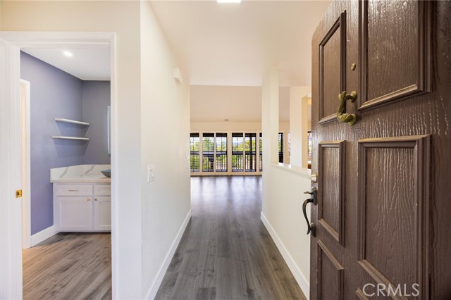 Detail Gallery Image 7 of 33 For 8052 Valle Vista, Rancho Cucamonga,  CA 91730 - 3 Beds | 3 Baths