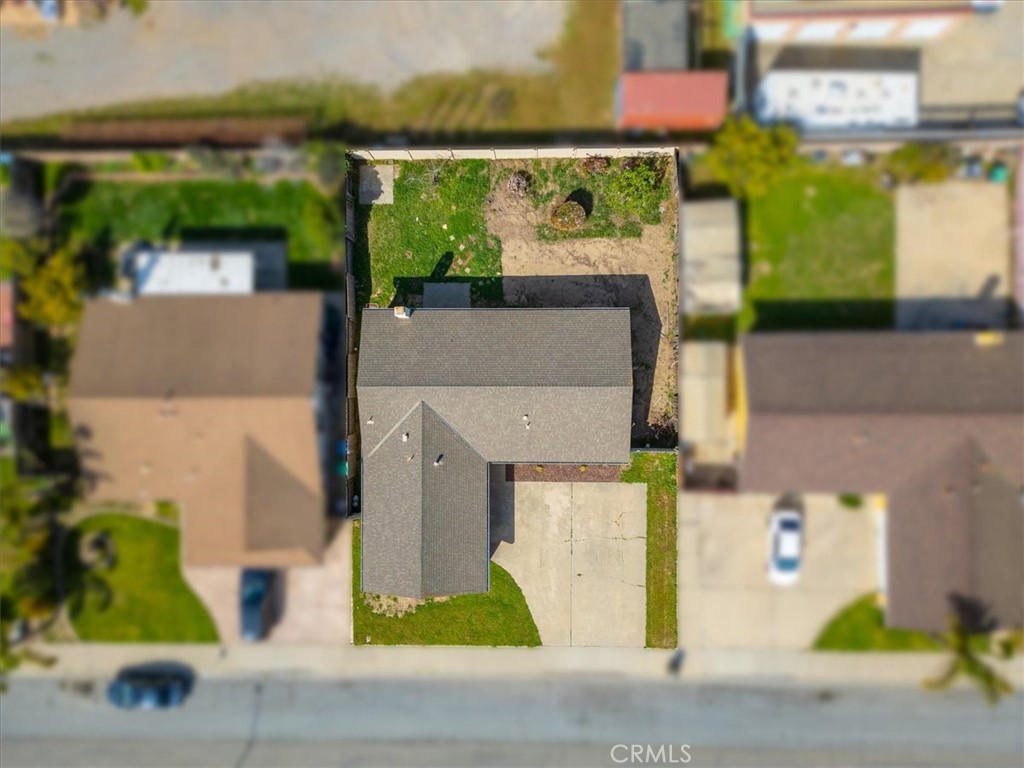 https://media.crmls.org/medias/4e12db95-144e-46fb-a93f-6b3ca5a7a16f.jpg?preset=X-Large