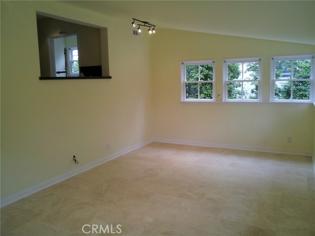 14152 Lemay Street, Van Nuys CA: https://media.crmls.org/medias/4e12f09a-df8d-48e5-aa1b-d35cf194e378.jpg
