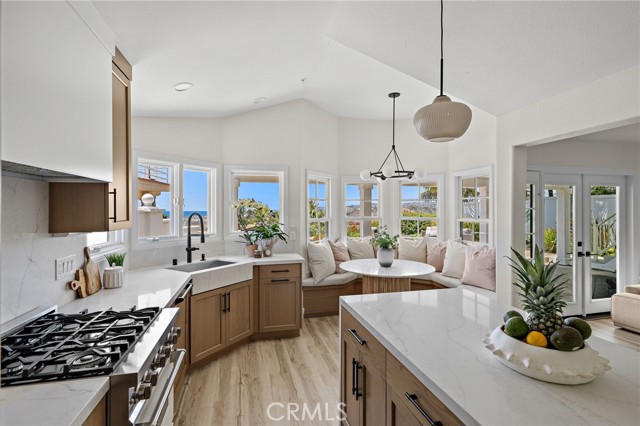 Detail Gallery Image 23 of 67 For 317 Calle Felicidad, San Clemente,  CA 92672 - 5 Beds | 3/1 Baths