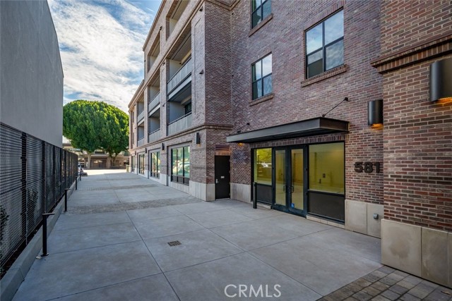 Detail Gallery Image 4 of 63 For 581 Higuera St #201,  San Luis Obispo,  CA 93401 - 2 Beds | 2 Baths