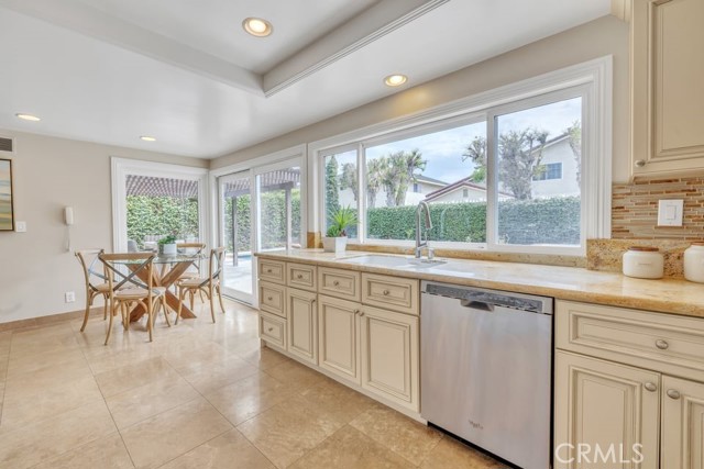 Detail Gallery Image 9 of 40 For 4332 Candleberry Avenue, Seal Beach,  CA 90740 - 3 Beds | 2/1 Baths