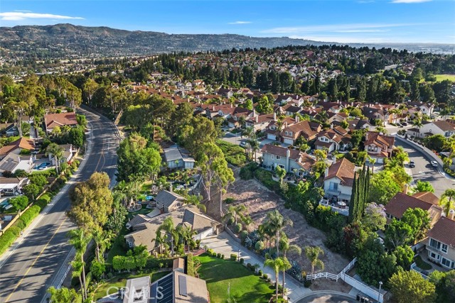 5590 Calle Vista Linda, Yorba Linda CA: https://media.crmls.org/medias/4e177839-cf46-49ab-bf0b-8e7ddf08c7c7.jpg