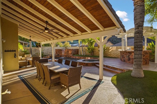 Detail Gallery Image 34 of 43 For 28211 Lorita Ln, Saugus,  CA 91350 - 5 Beds | 2/1 Baths