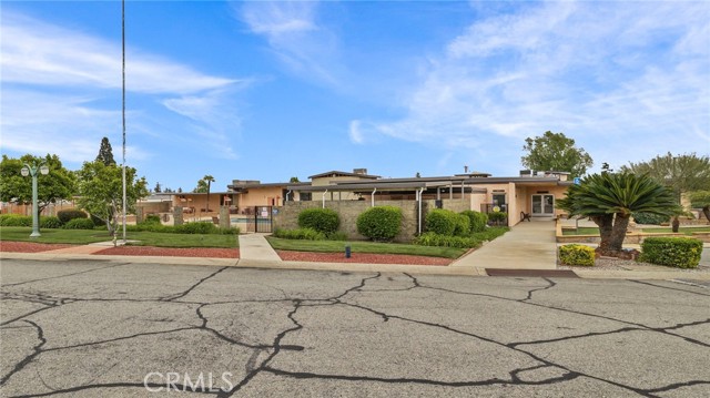 Detail Gallery Image 42 of 59 For 1400 13th St #206,  Upland,  CA 91786 - 2 Beds | 2 Baths