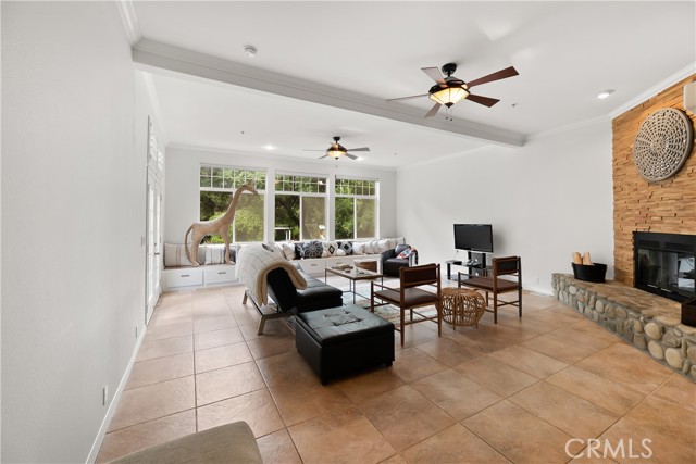 6180 Pine Grove Road photo 5