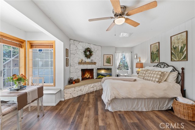 Detail Gallery Image 10 of 49 For 27847 St Bernard Ln, Lake Arrowhead,  CA 92352 - 3 Beds | 3 Baths