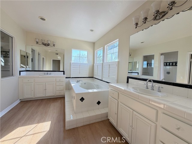 Detail Gallery Image 21 of 39 For 17450 Drake St, Yorba Linda,  CA 92886 - 5 Beds | 4 Baths