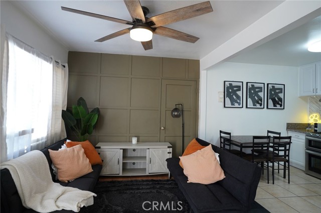 9723 Belmont Street, Bellflower CA: https://media.crmls.org/medias/4e1b231a-dccb-4548-aec9-bffc2e8bbe1b.jpg