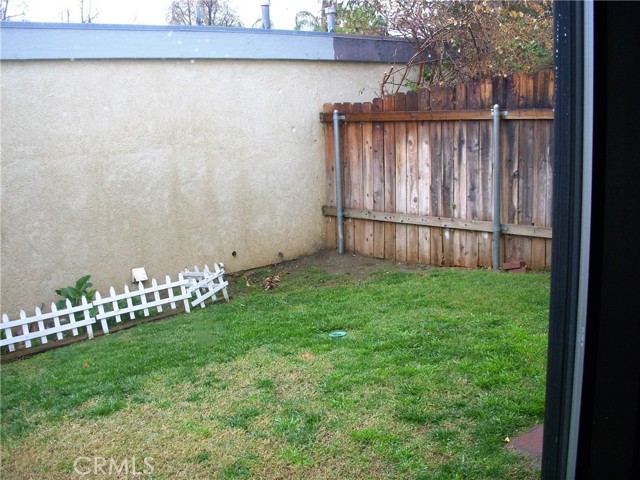 10864 Pepper Way, Loma Linda CA: https://media.crmls.org/medias/4e1b2f71-7180-478c-b6b3-104d86ec879a.jpg