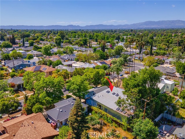 5762 Andasol Avenue, Encino CA: https://media.crmls.org/medias/4e1b6cf4-3858-4c57-80e6-ae1b6af28495.jpg