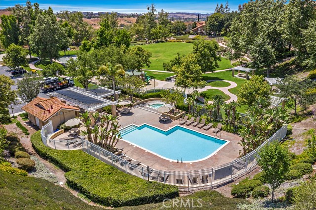 30 Calle Estero, Rancho Santa Margarita CA: https://media.crmls.org/medias/4e1bba4f-9cb3-48a0-9964-3b3fe2280ef4.jpg