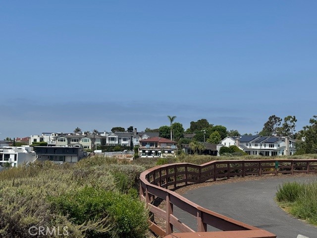 https://media.crmls.org/medias/4e1bfa08-a462-499f-aefd-b80f921b305f.jpg?preset=X-Large