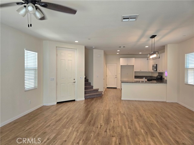 5374 N Alumni Lane, San Bernardino CA: https://media.crmls.org/medias/4e1c09ce-4e20-453c-b20c-4ad1782249f9.jpg