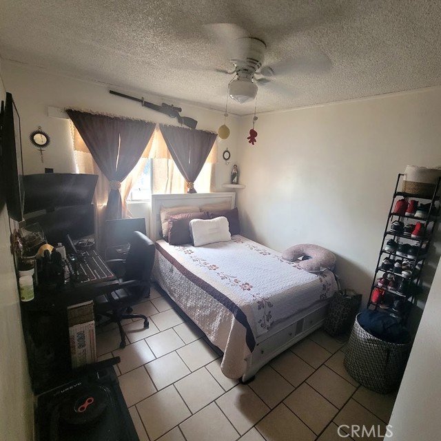 6527 Marlow Avenue, Bell Gardens CA: https://media.crmls.org/medias/4e1c2342-5004-4905-95af-d3dc66502169.jpg