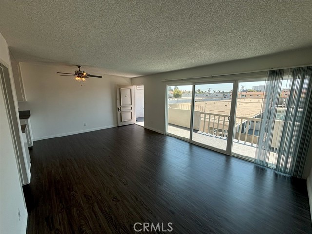 Detail Gallery Image 11 of 21 For 3710 Garnet St #202,  Torrance,  CA 90503 - 1 Beds | 1 Baths