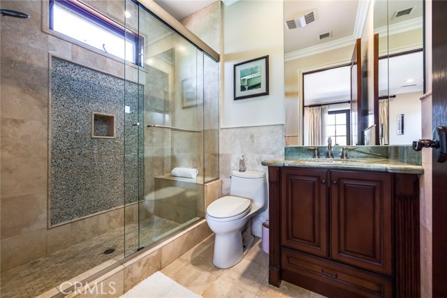 Detail Gallery Image 48 of 52 For 12530 Collins St, Valley Glen,  CA 91607 - 6 Beds | 5/1 Baths