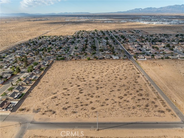 0 Bartlett Avenue, Adelanto CA: https://media.crmls.org/medias/4e1d1c83-1337-4b8a-a90b-f19d282dc6a4.jpg