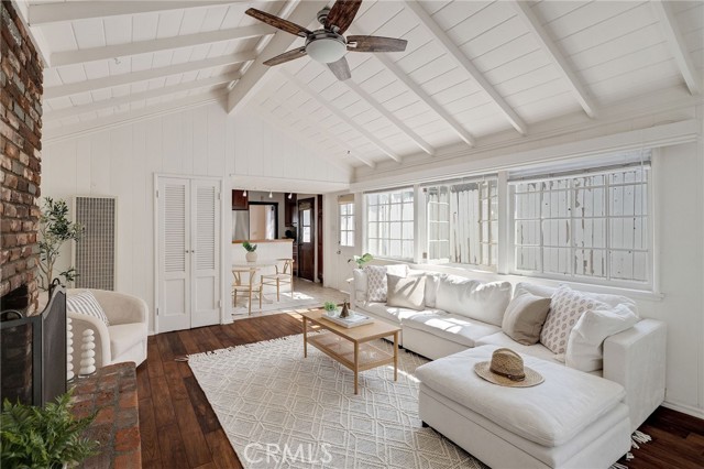 Image 27 of 37 For 525 Manhattan Beach Blvd