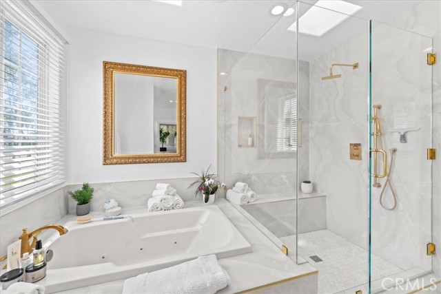 Detail Gallery Image 26 of 54 For 1020 Harbor Crossing, Marina Del Rey,  CA 90292 - 4 Beds | 4/1 Baths