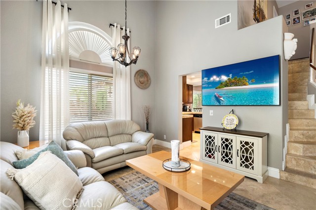 1841 Creekside Drive, Hemet CA: https://media.crmls.org/medias/4e1e796c-6e1f-42d7-ba34-641535c85f7b.jpg