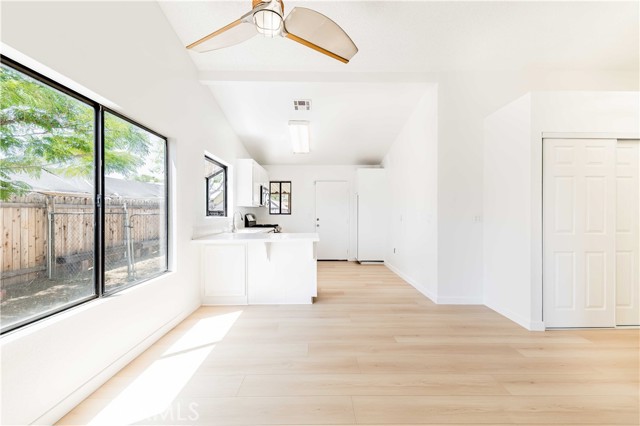 Detail Gallery Image 9 of 35 For 363 Blue Ridge Ln, San Jacinto,  CA 92583 - 2 Beds | 2 Baths