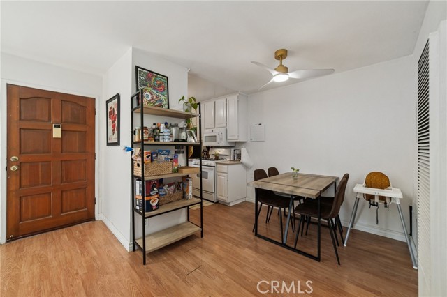 Detail Gallery Image 9 of 19 For 1001 W Stevens #318,  Santa Ana,  CA 92707 - 2 Beds | 1 Baths