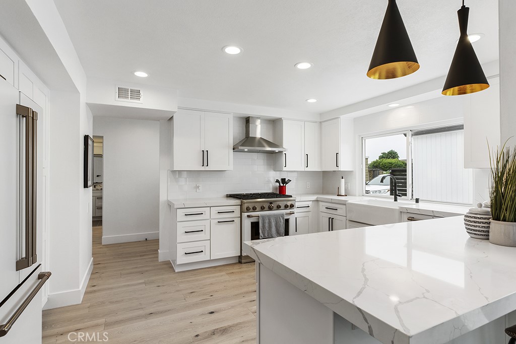 4e1f7b5e 6ef3 47d4 9cee 39e62e72862a