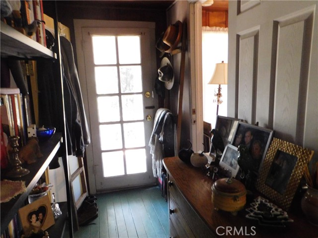 12861 Lakeview Drive, Clearlake Oaks CA: https://media.crmls.org/medias/4e207e68-2693-4c5e-bcb3-854e9c0a6b0b.jpg