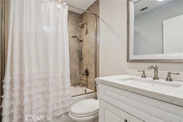 Detail Gallery Image 12 of 32 For 1016 La Feliz, Redlands,  CA 92373 - 4 Beds | 3 Baths