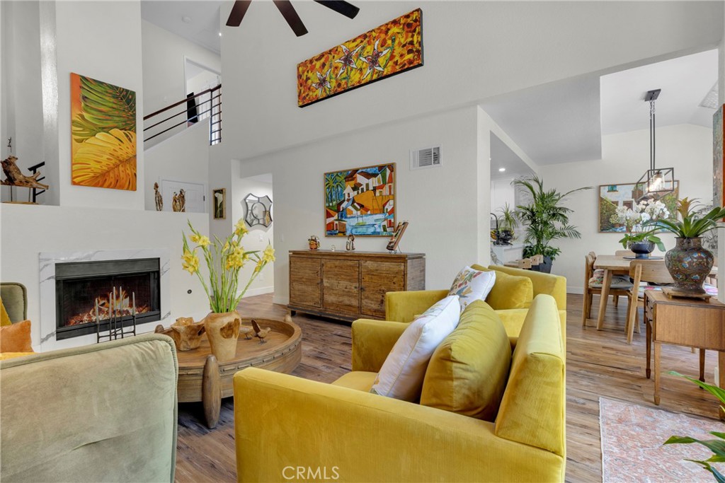 MLS #SR25156959 image #5