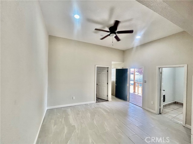 Detail Gallery Image 13 of 19 For 128 130 E 1st, Buttonwillow,  CA 93206 - 5 Beds | 3 Baths