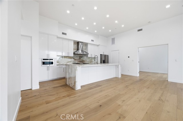 Detail Gallery Image 31 of 58 For 6565 Pickwick, Los Angeles,  CA 90042 - 3 Beds | 2/1 Baths