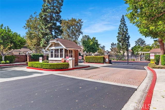 Detail Gallery Image 25 of 31 For 12700 Fallbrook Way, Stanton,  CA 90680 - 3 Beds | 2/1 Baths