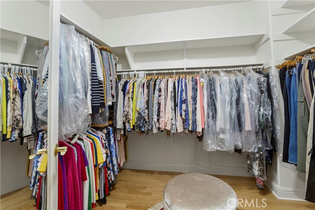 Detail Gallery Image 33 of 48 For 2493 Woodcreek, Camarillo,  CA 93012 - 5 Beds | 5/1 Baths