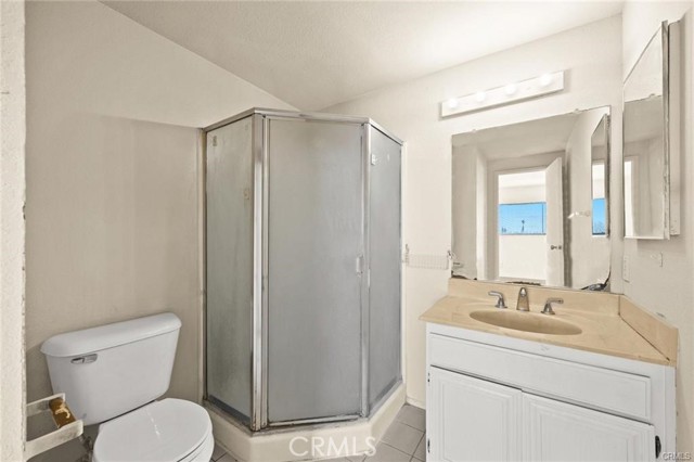 Detail Gallery Image 10 of 18 For 11331 Elliott Ave #21,  El Monte,  CA 91732 - 3 Beds | 3 Baths